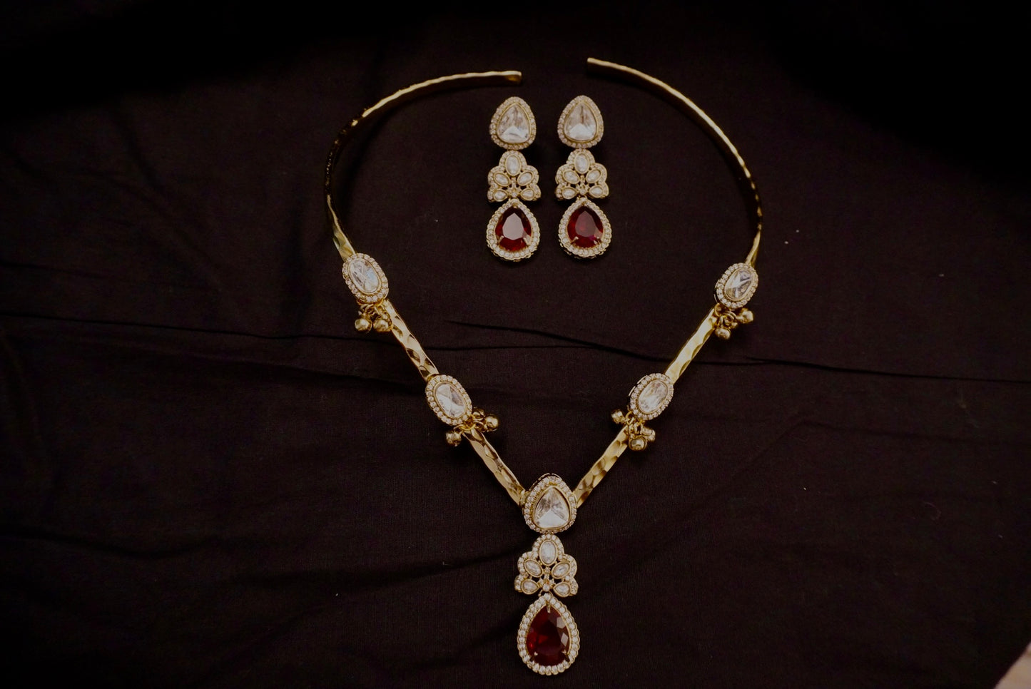 Ruby (imitation) Stone Neck Cuff Set