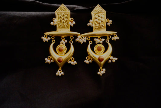 Brass earrings with red stone